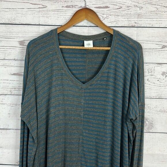 CAbi 3687 Tee Top Shirt Womens Medium Gray Blue Hybrid Stripe Boxy Stretch - Picture 2 of 9